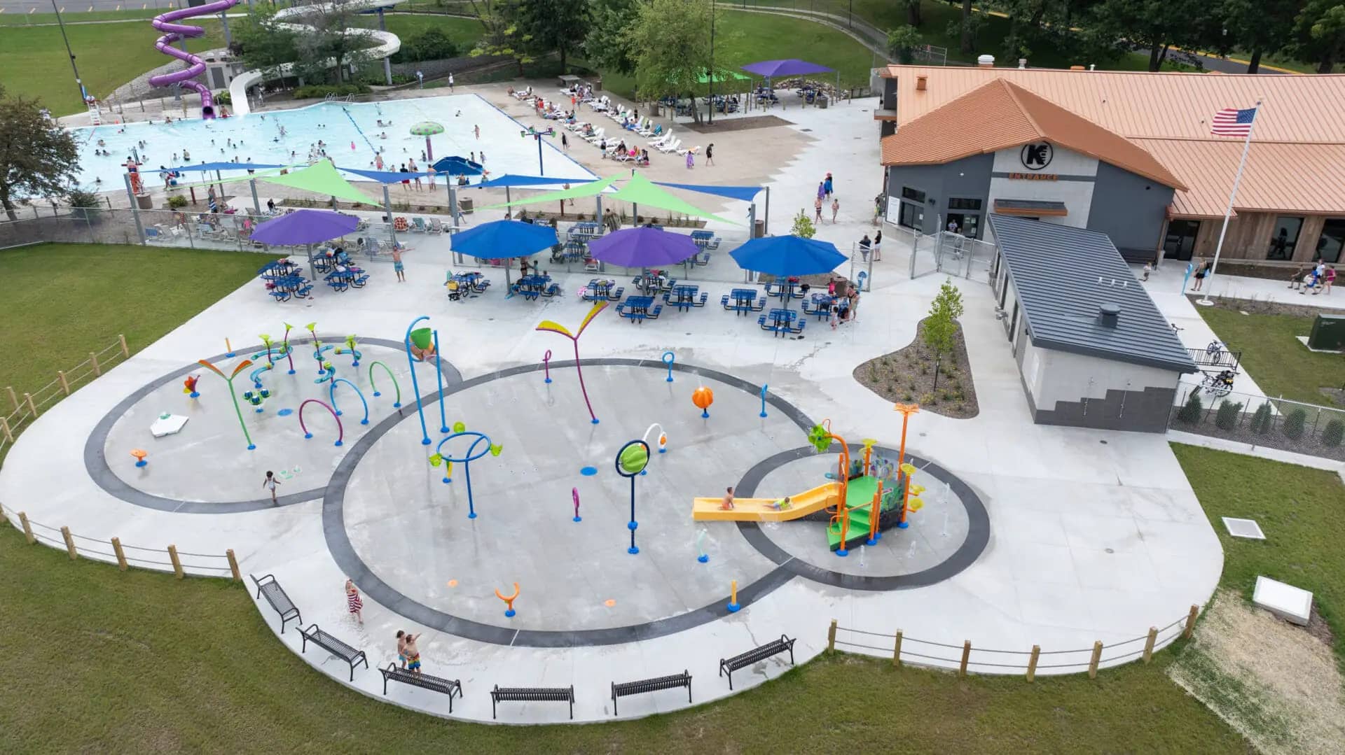 Aerial view of the finished City of Kaukauna Aquatic Center.