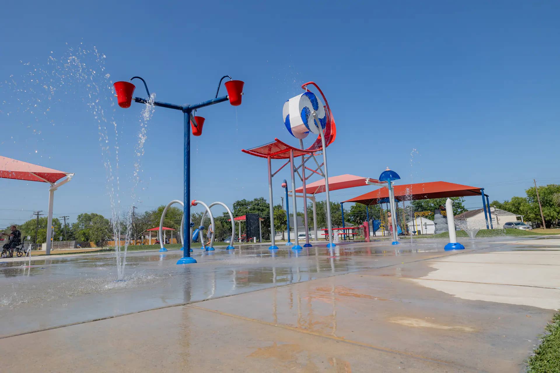 Lindale Park Splash Pad in Corpus Christi with neighborhood spray features for kids.