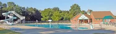 Ottawa Memorial Swimming Pool & Splash Pad