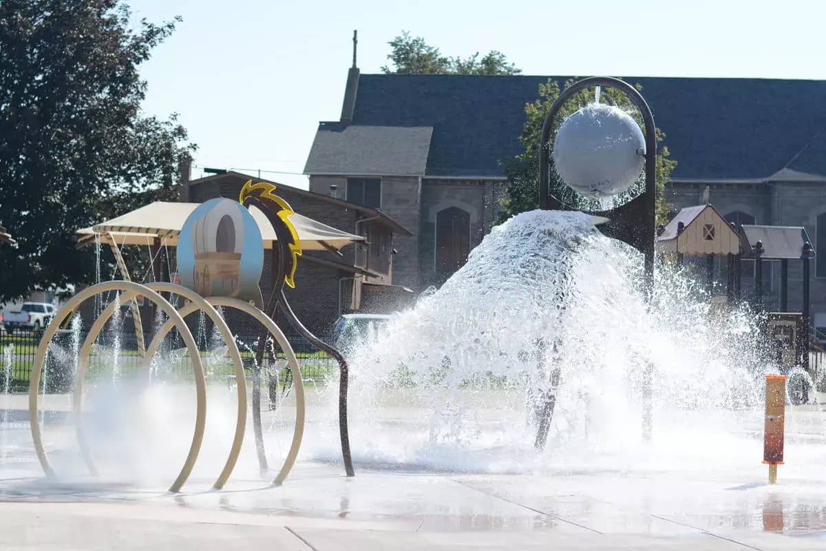 Til Taylor Splash Pad