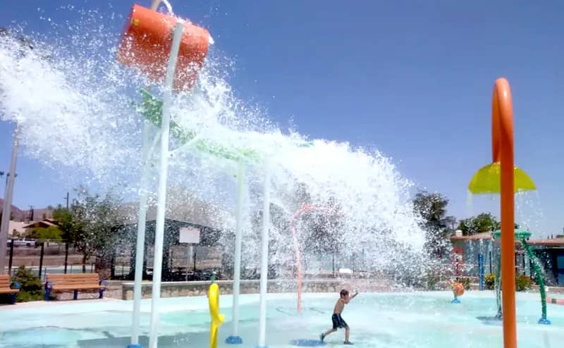 Grandview Spray Park splash area in El Paso.
